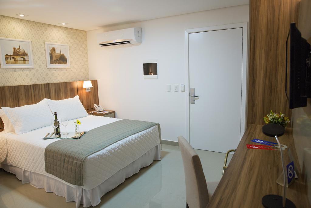 Comfort Hotel Cuiaba Екстер'єр фото
