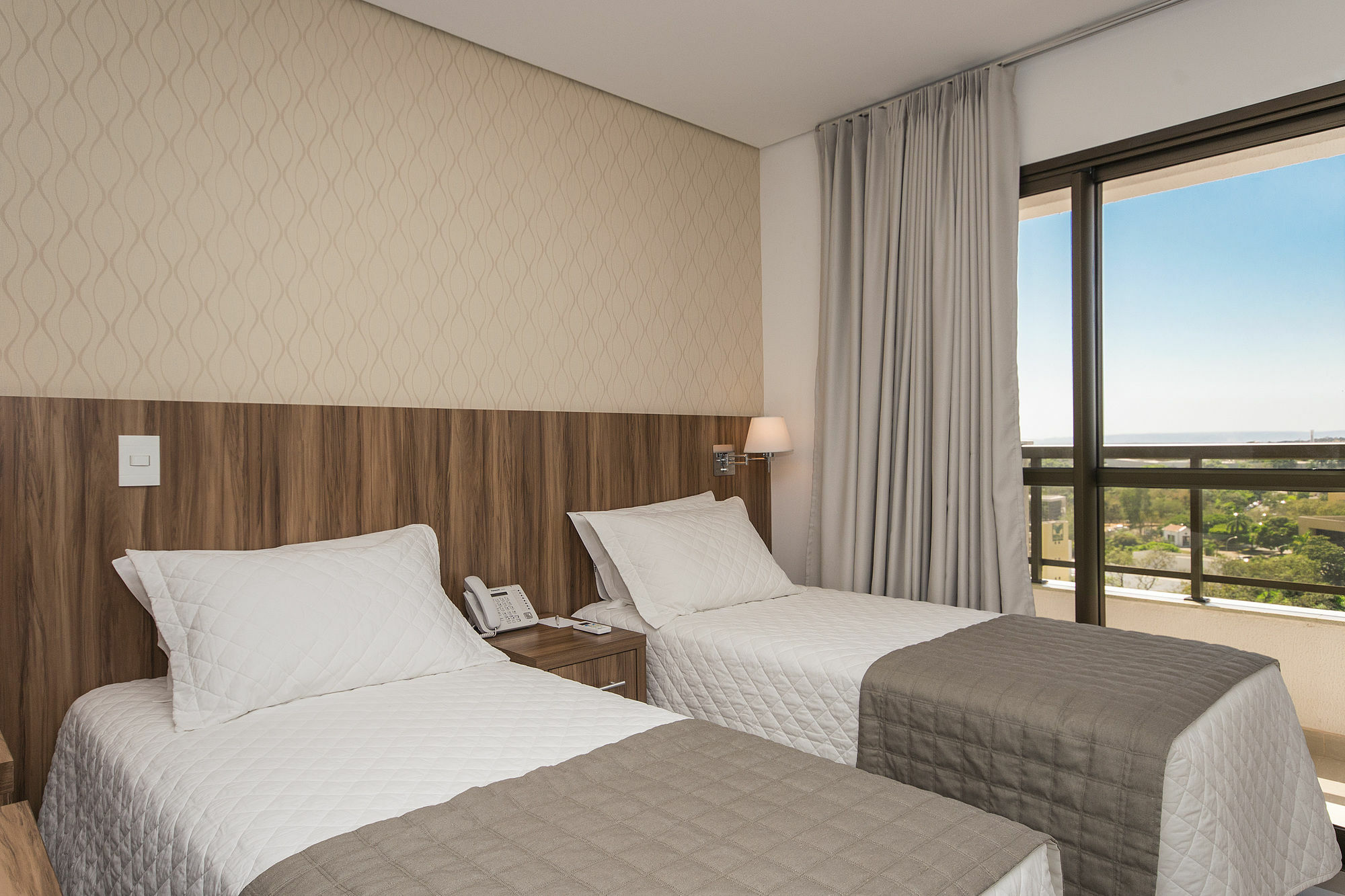 Comfort Hotel Cuiaba Екстер'єр фото