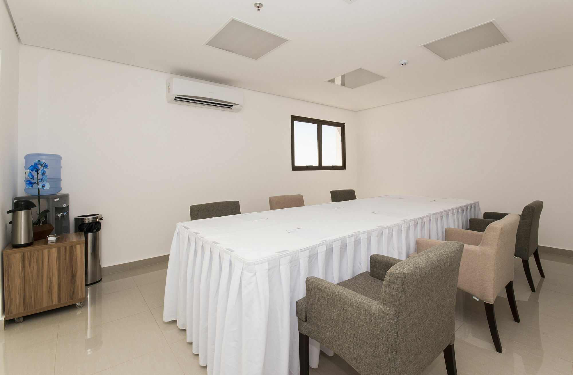 Comfort Hotel Cuiaba Екстер'єр фото