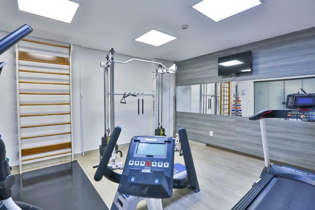 Comfort Hotel Cuiaba Екстер'єр фото