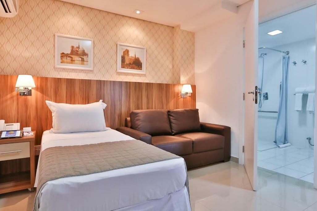Comfort Hotel Cuiaba Екстер'єр фото