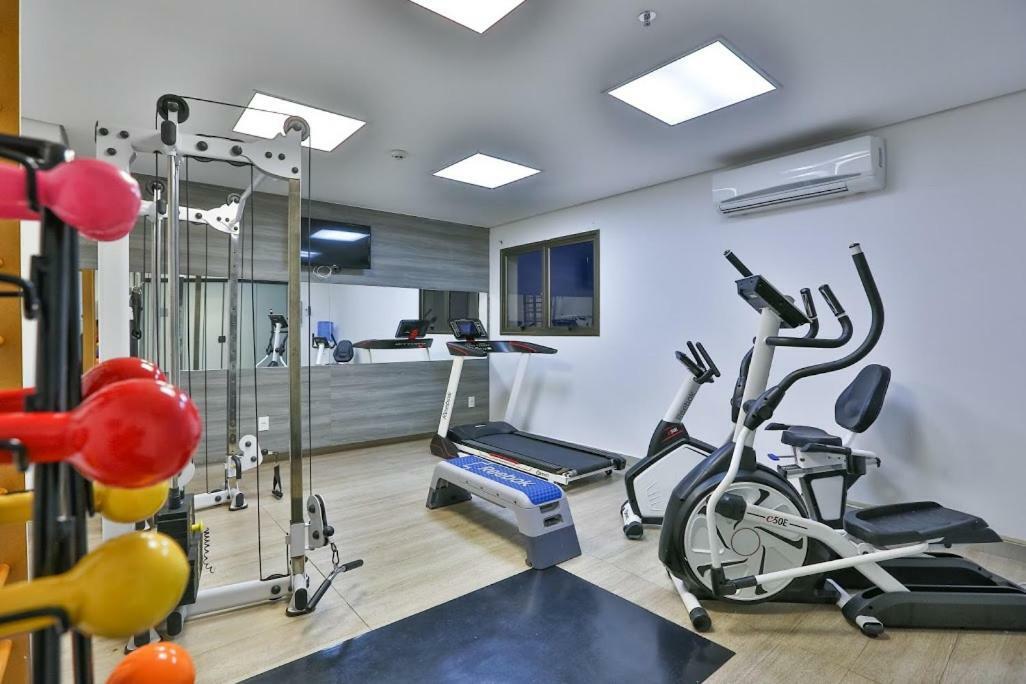 Comfort Hotel Cuiaba Екстер'єр фото