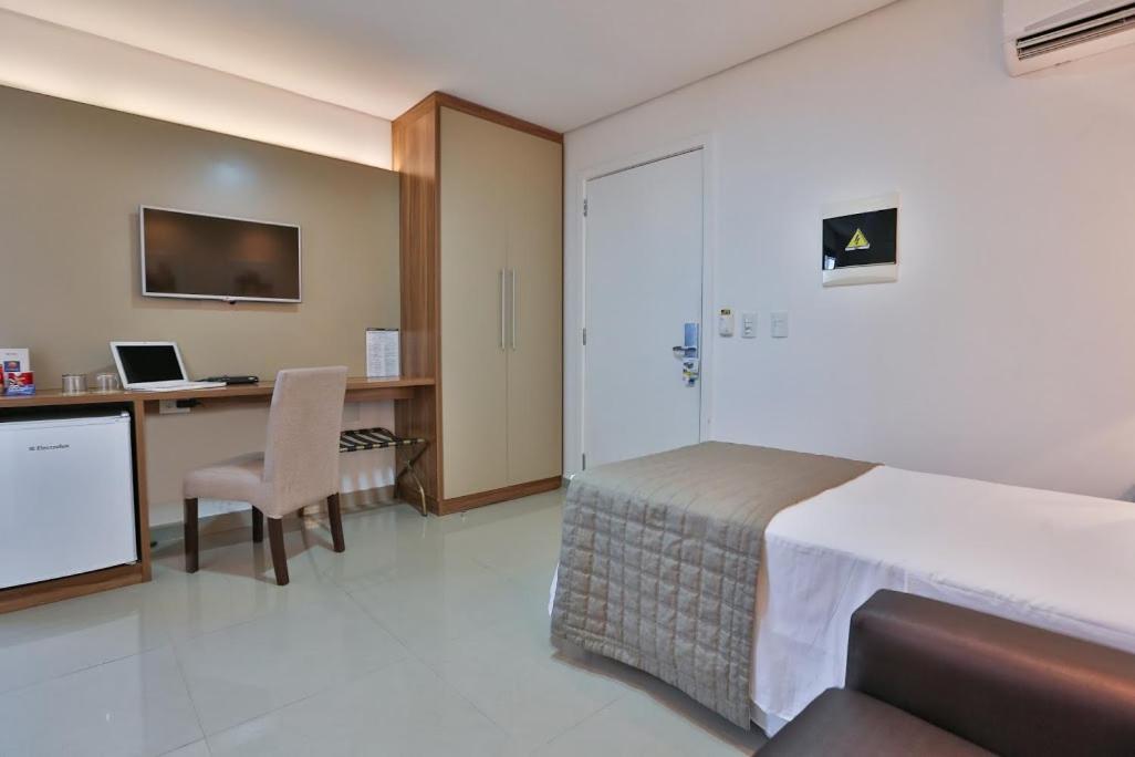 Comfort Hotel Cuiaba Екстер'єр фото